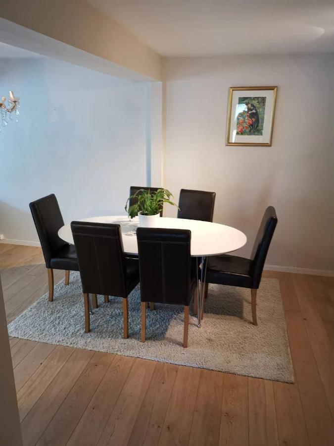 Big, Spacious Apartment With Free Parking Tromso Luaran gambar